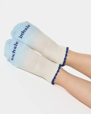 chaussettes antidérapantes grip yoga pilates socks pointe studio