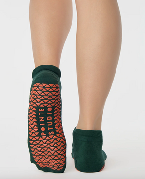 chaussettes socks grip antidérapantes pointe studio yoga pilates namaste vert