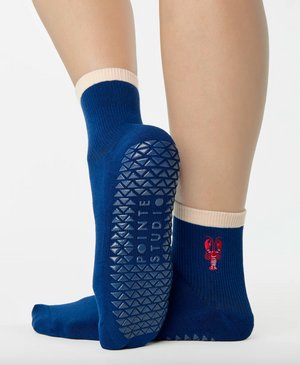 chaussettes socks grip antidérapantes pointe studio yoga pilates lobster catch bleu marine