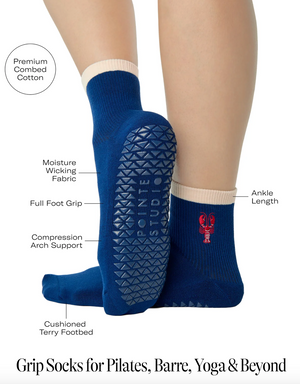 chaussettes socks grip antidérapantes pointe studio yoga pilates lobster catch bleu marine