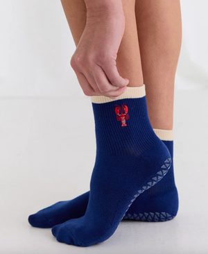 chaussettes socks grip antidérapantes pointe studio yoga pilates lobster catch bleu marine