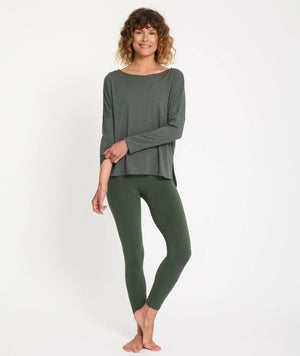t-shirt daksha thyme yoga searcher