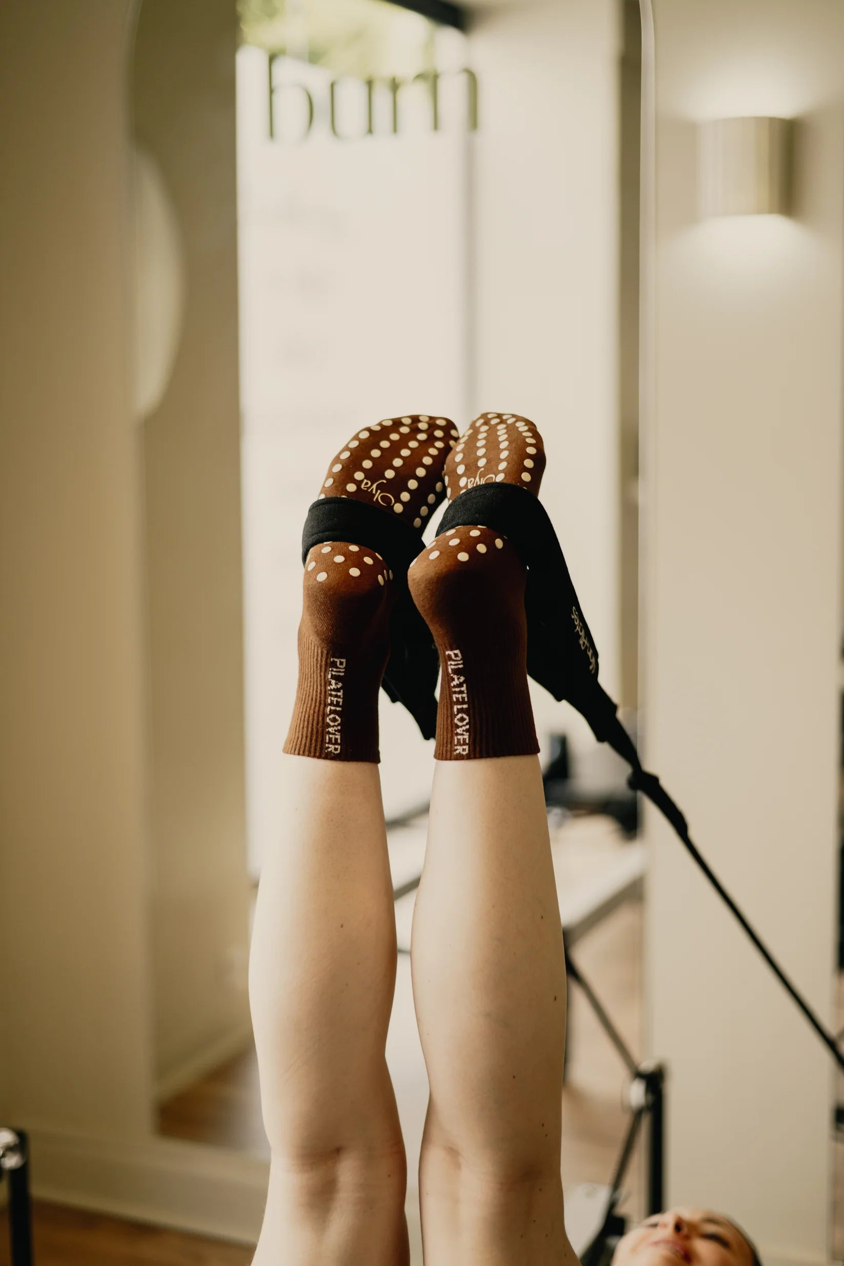 chaussettes antidérapantes olya grip socks pilates yoga olya