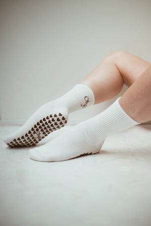 chaussettes antidérapantes olya grip socks pilates yoga olya