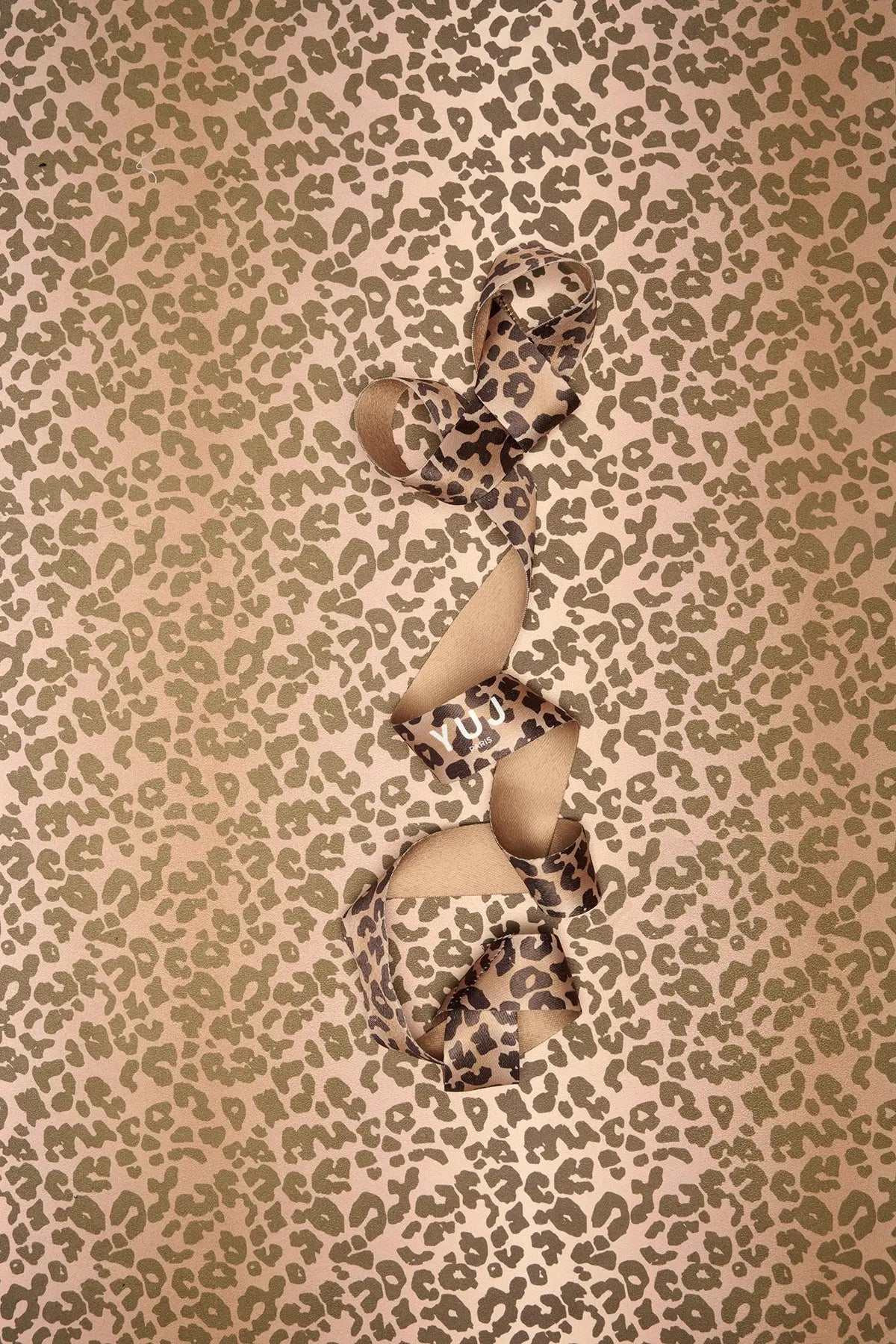 tapis yoga leowild leopard yuj