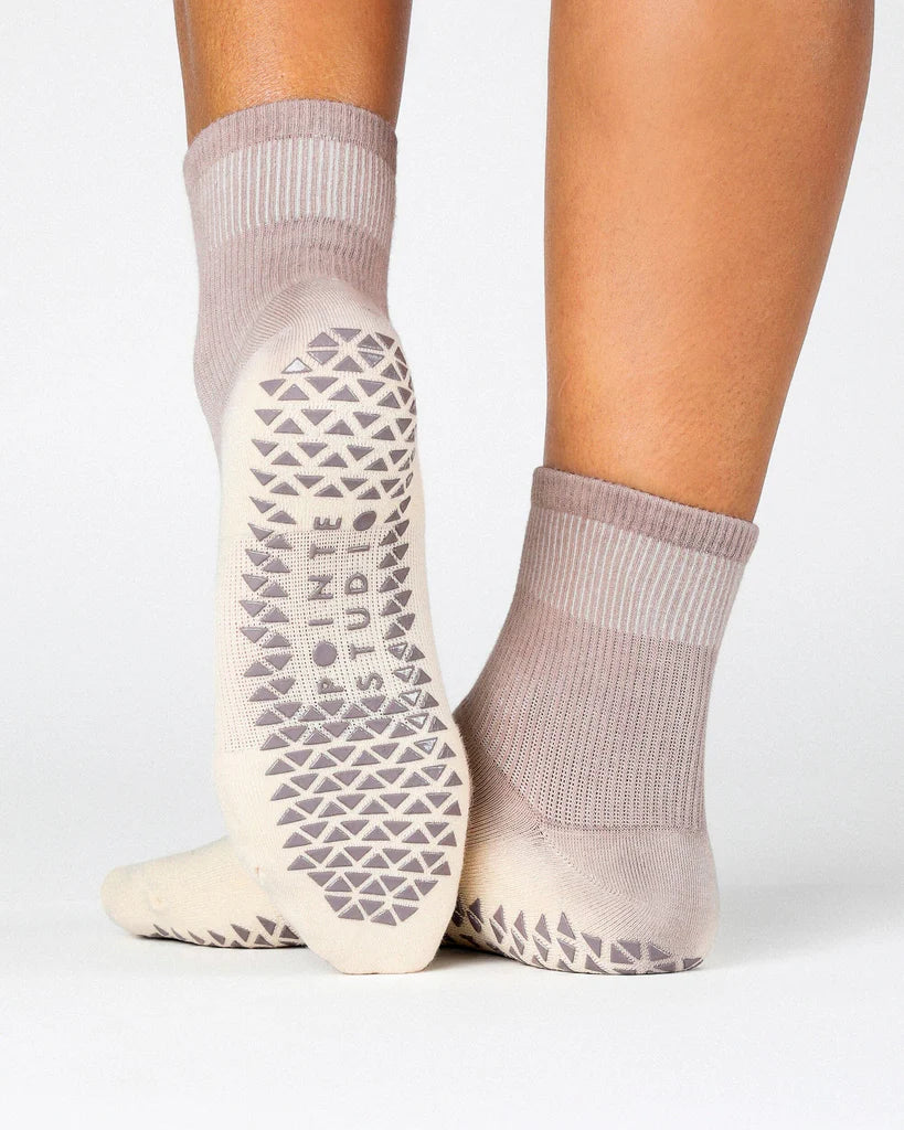 pointe studio cameron chaussettes socks yoga pilates