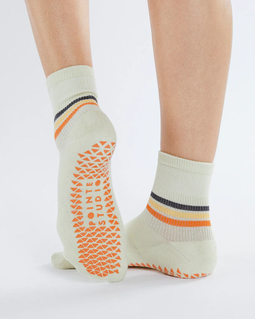 pointe studio chaussettes socks Phoebe yoga pilates