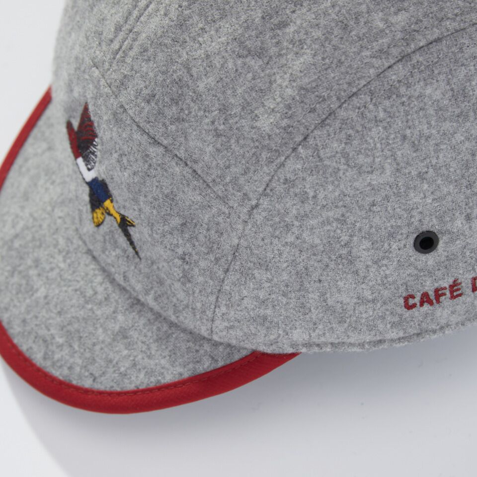 Casquette Pinarello White/Black – Passione Sportiva - La boutique en ligne Casquette Pinarello White/Black – Passione Sportiva - La boutique en ligne